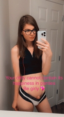 SissyCaptions0000790
