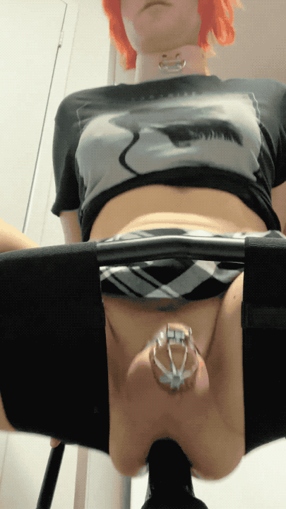 bdsmlr-818499-J5TLGQDNs7.gif